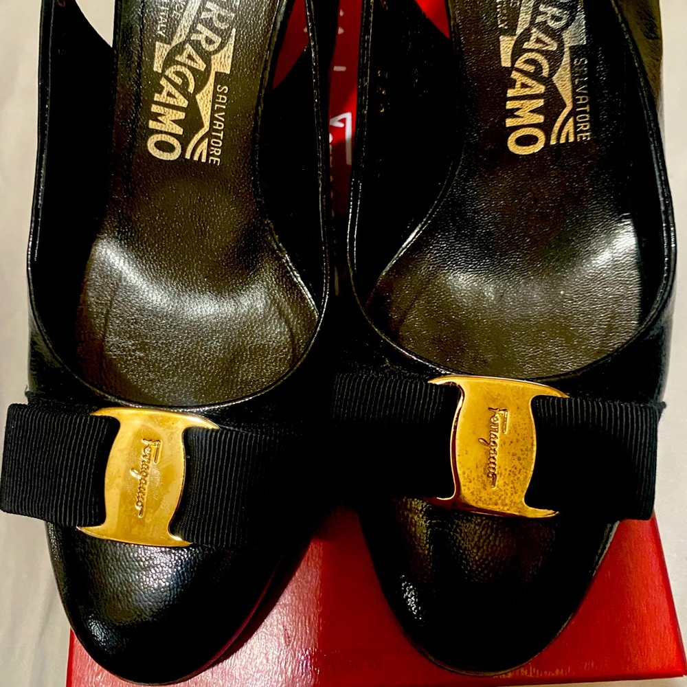Ferragamo Black Slingback Shoes Made In Italy Size 5 1/2